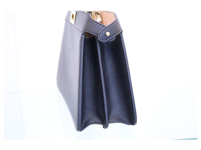 Fendi Borsa Tote Peekaboo IC Small Black AFLO - vista 4