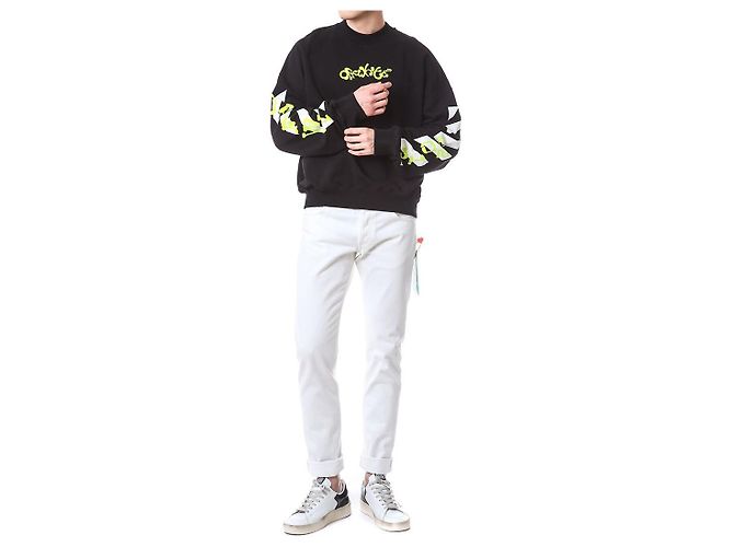 Off White Sweatshirt mit Neon-Velours-Buchstaben-Patch - Ansicht 17
