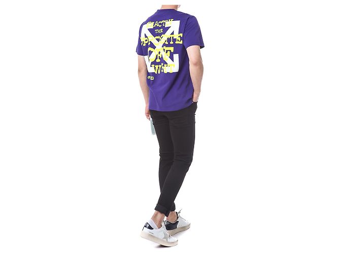 Off White Kurzarm-T-Shirt mit Neon-Velours-Schriftzug - Ansicht 14