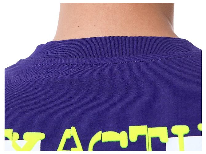 Off White Kurzarm-T-Shirt mit Neon-Velours-Schriftzug - Ansicht 19