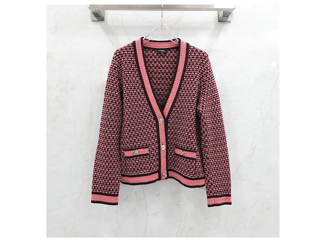 Chanel V-Ausschnitt-Kaschmir-Cardigan mit zwei Taschen - Ansicht 6