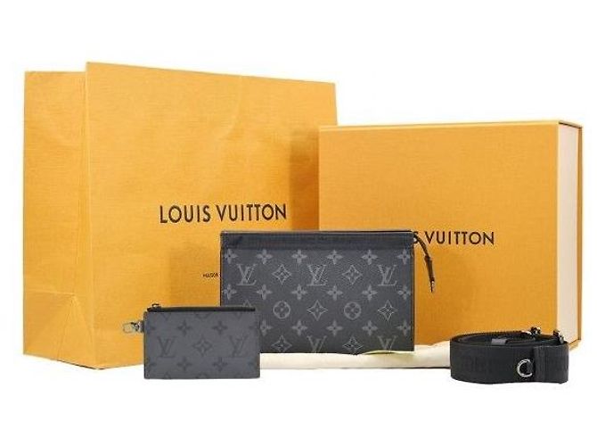 Louis Vuitton Bandolera Monogram Eclipse Reverse Canvas Gas Tank - vista 2