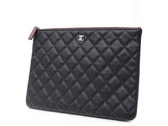 Chanel Serie Classic Caviar Gold Clutch - vista 3