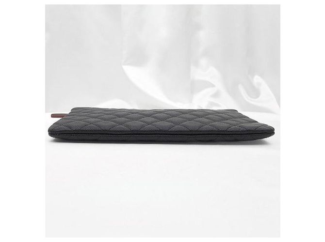 Chanel Serie Classic Caviar Gold Clutch - vista 6