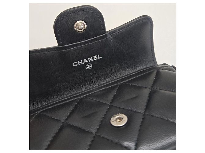 Chanel Classic Snap Flap Kartenetui aus Lammleder Schwarz - Ansicht 12