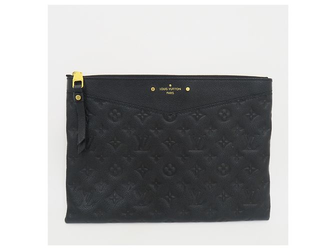Louis Vuitton Pouch Daily Monogram Empreinte - vista 3