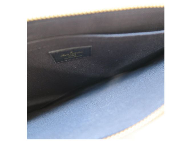 Louis Vuitton Pouch Daily Monogram Empreinte - vista 8