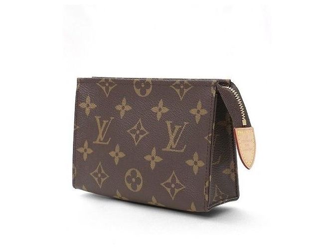 Louis Vuitton Necessaire in Monogram Canvas - vista 3