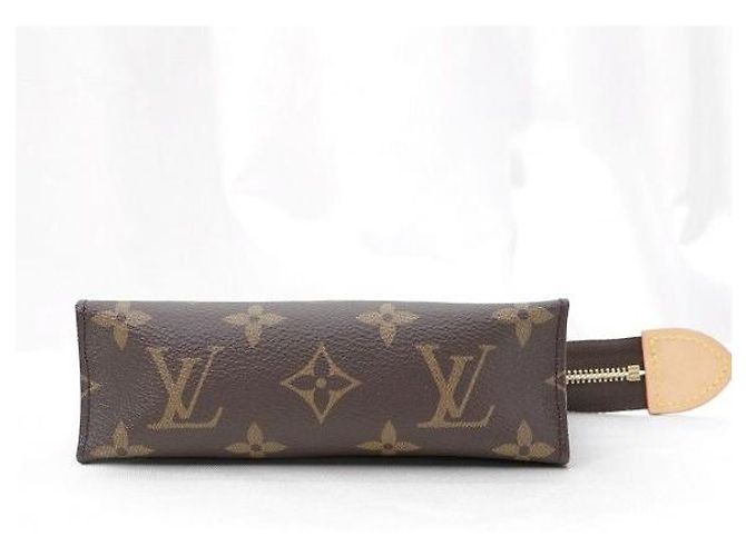 Louis Vuitton Necessaire in Monogram Canvas - vista 6