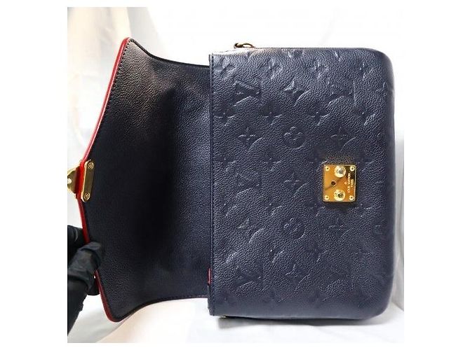Louis Vuitton Monogram Empreinte Pochette Metis - vista 8