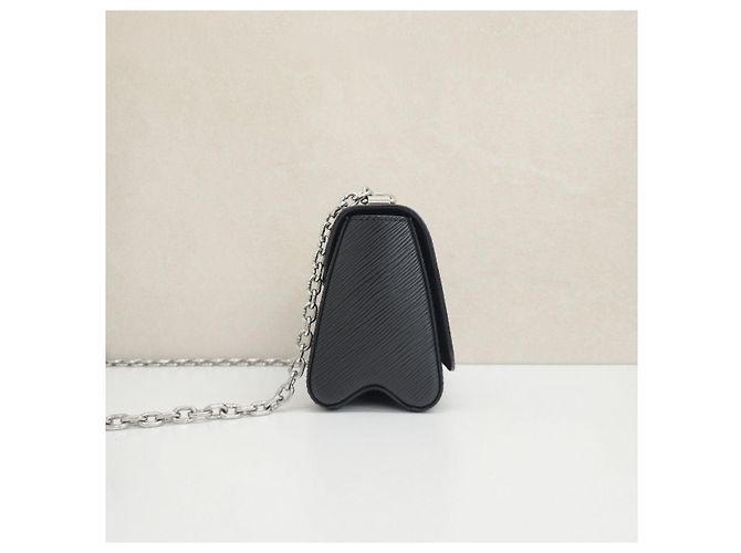 Louis Vuitton Borsa a tracolla Epi Twist PM - vista 6