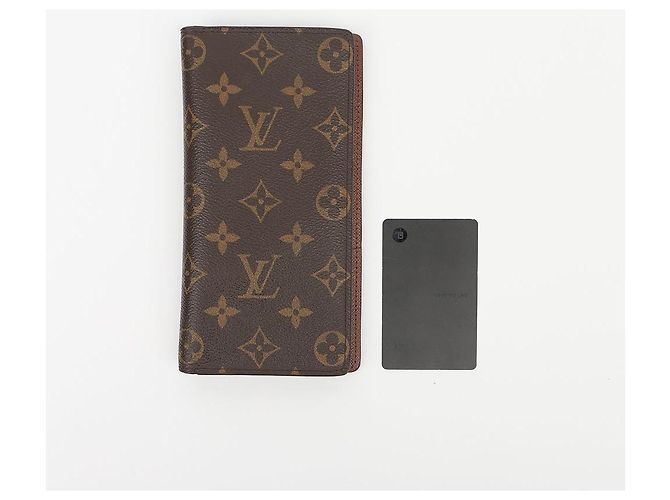 Louis Vuitton Monogram Brazza Long Wallet for Men - view 10