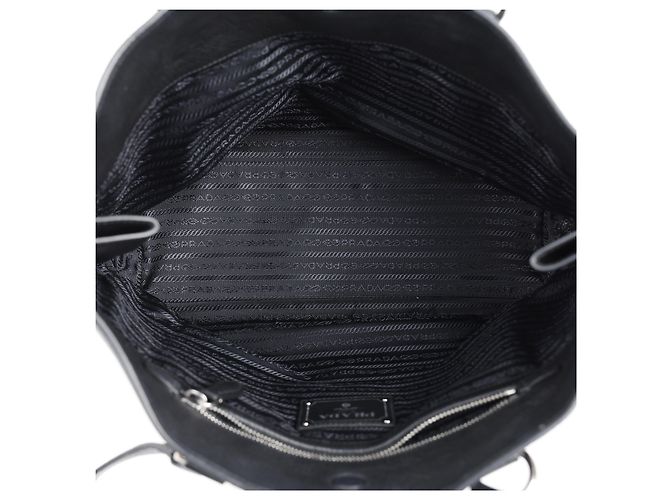 Prada Borsa a tracolla Vitello Phoenix Black Leather con zip laterale - vista 15