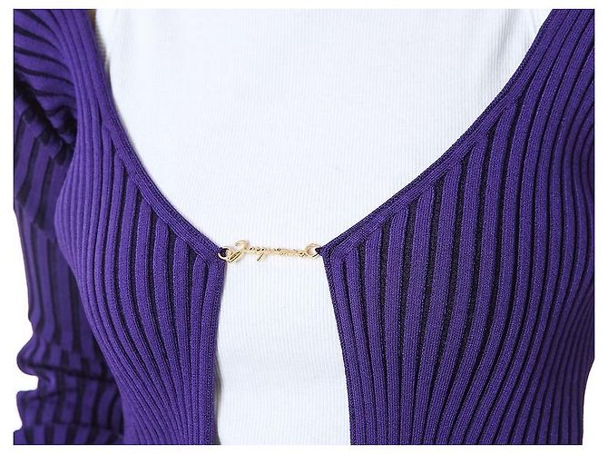 Jacquemus Gerippte Crop-Cardigan mit Mikro-Gold-Logo - Ansicht 4