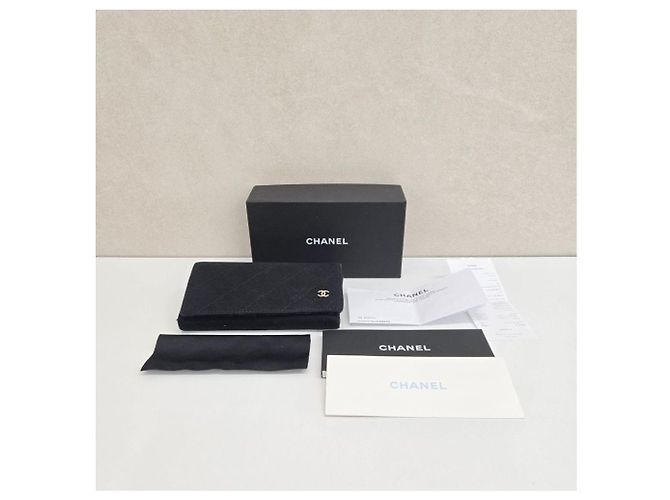 Chanel Gafas Logo CC Corazón Negro - vista 12