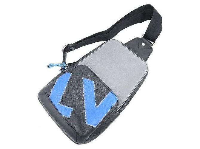 Louis Vuitton Slingback LV Initial Avenue in pelle taurillon - vista 7