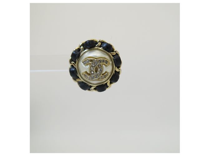 Chanel CC Logo Crystal Pearl Chain Ohrstecker - Ansicht 6
