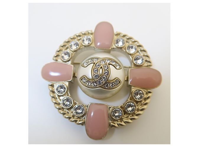 Chanel Spilla logo rotonda con perle dorate - vista 5