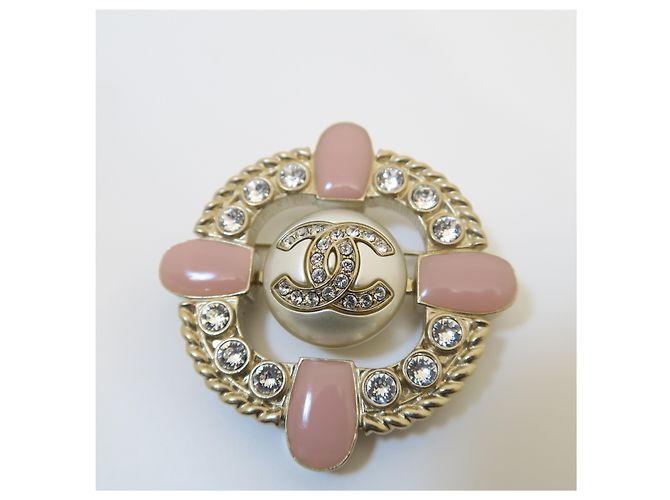 Chanel Spilla logo rotonda con perle dorate - vista 7
