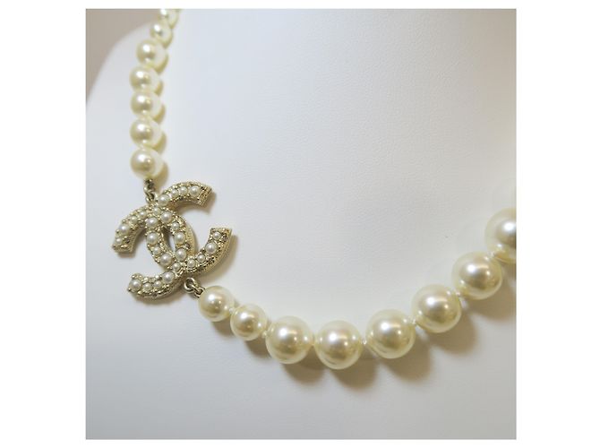 Chanel Ultima Collana di Perle e Oro Logo CC Anniversario - vista 4