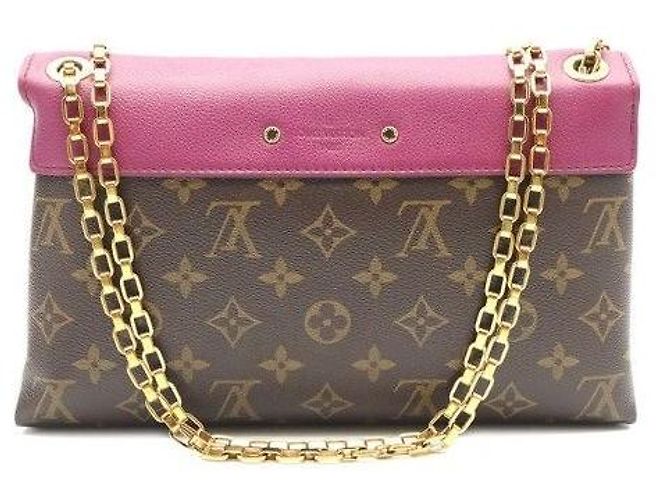 Louis Vuitton Borsa a tracolla con catena Palace in Monogram Canvas Fuchsia - vista 3