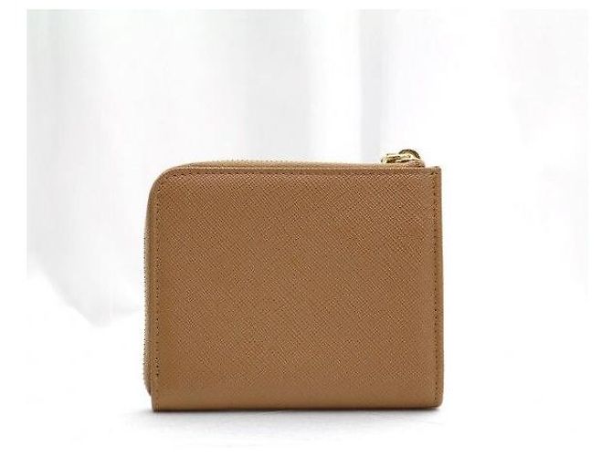 Prada Saffiano Triangle Zip Small Kartenetui Camel - Ansicht 4