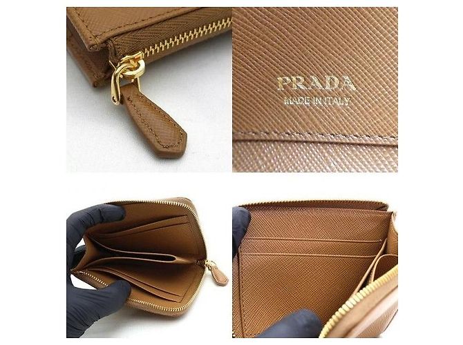 Prada Saffiano Triangle Zip Small Kartenetui Camel - Ansicht 8