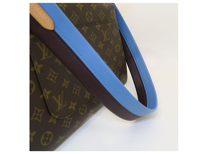 Louis Vuitton Borsa a tracolla Monogram Cluny MM - vista 9