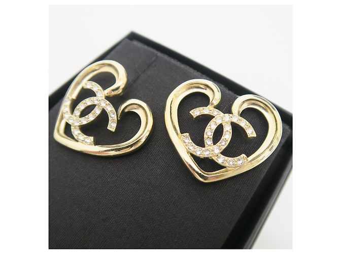 Chanel Orecchini Big Heart Gold Jennie - vista 5