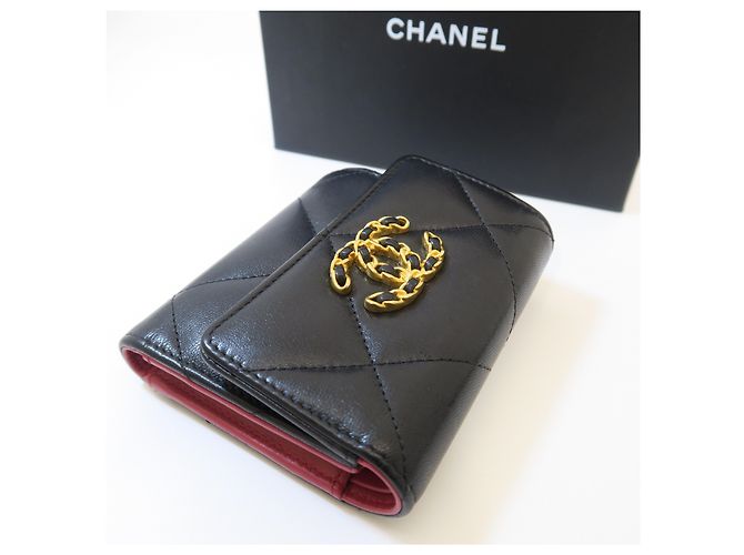 Chanel Damenbrieftasche schwarz mit großem Logo - Ansicht 5