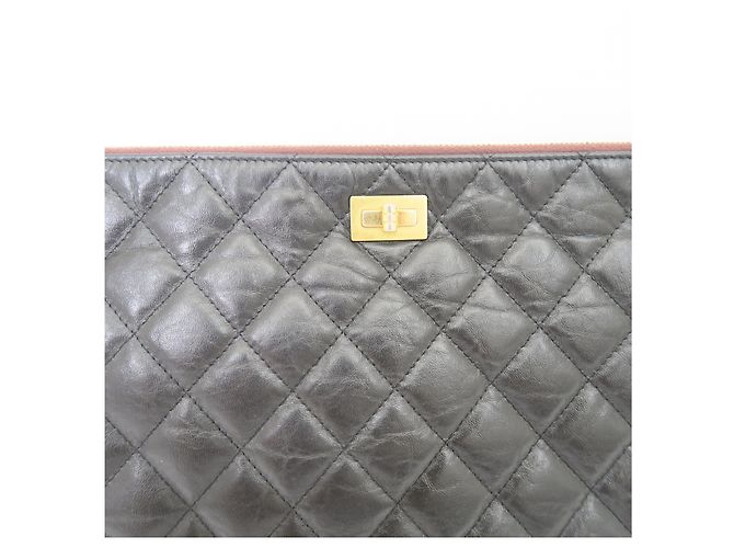 Chanel Clutch Vintage Logo Dorato Grande Nera - vista 4