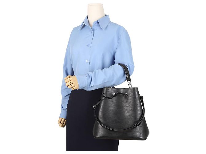 Louis Vuitton Borsa a secchiello Neo Noe in pelle Epi Nera - vista 12