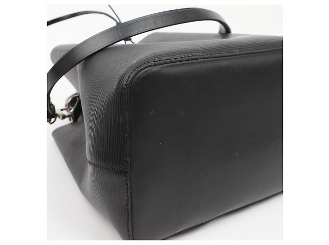 Louis Vuitton Borsa a secchiello Neo Noe in pelle Epi Nera - vista 8