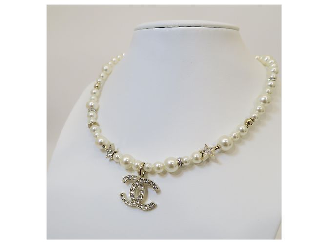 Chanel Choker con pendente perla logo - vista 4