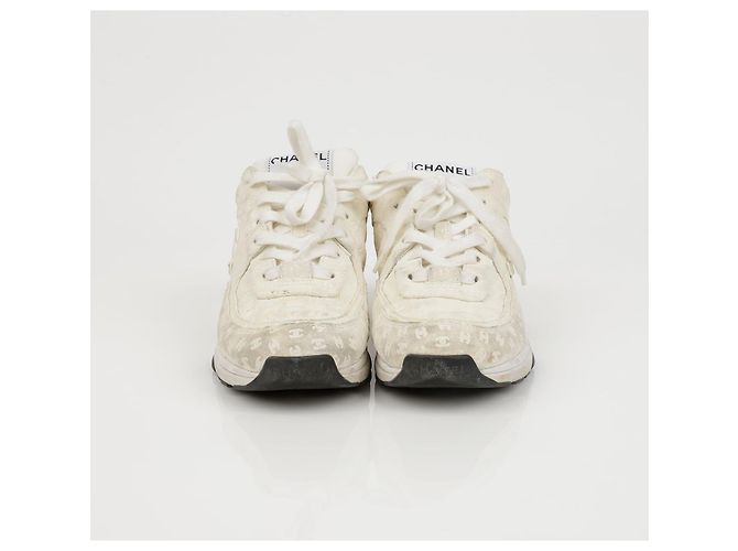Chanel Logo Play All Over Suede Sneaker White - Ansicht 5