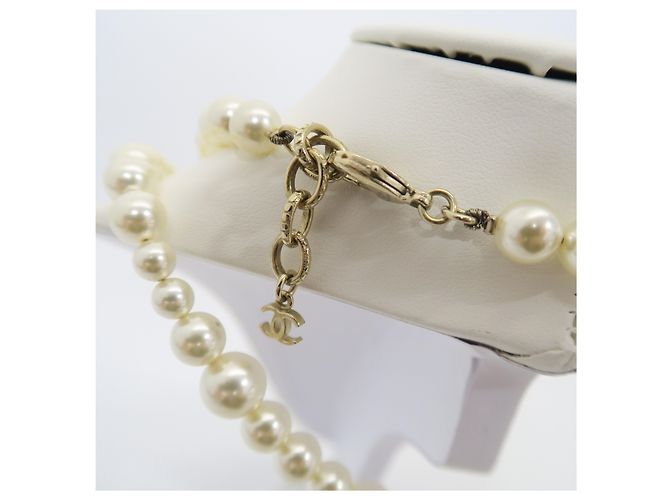 Chanel Collana a doppio giro con logo perla Edizione Limitata - vista 5