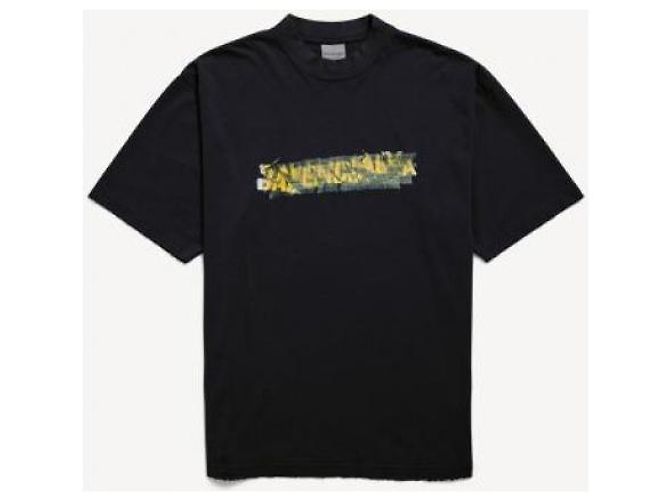 T-shirt Balenciaga Medium Fit Noir - vue 4