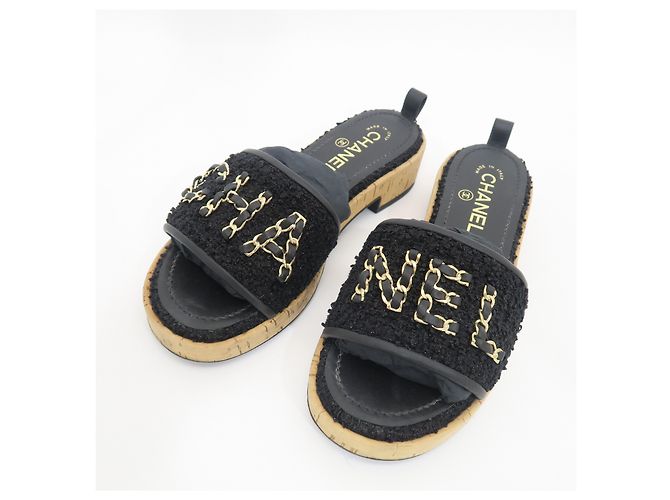 Chanel Pantofole in tweed nero con lettere - vista 2