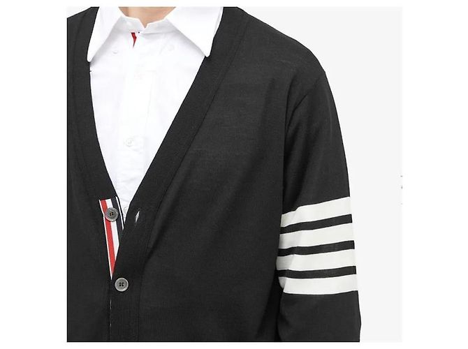 Thom Browne Nachhaltiger Wollcardigan Schwarz - Ansicht 4