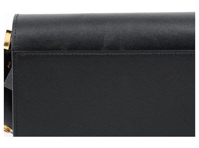 Marni Borsa a tracolla Trunk Mini in pelle Saffiano Nera - vista 4