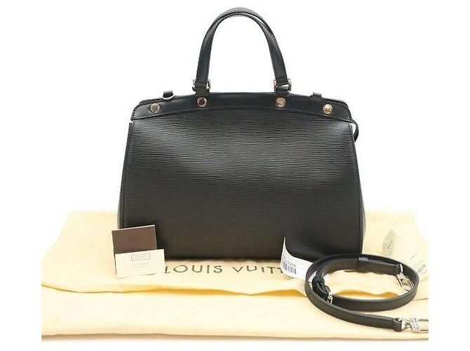 Louis Vuitton Brea MM in pelle Epi nera - vista 2