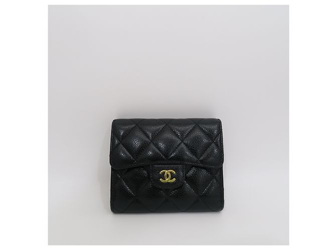 Chanel Small Flap Classic Wallet Caviar Black Gold - vista 2