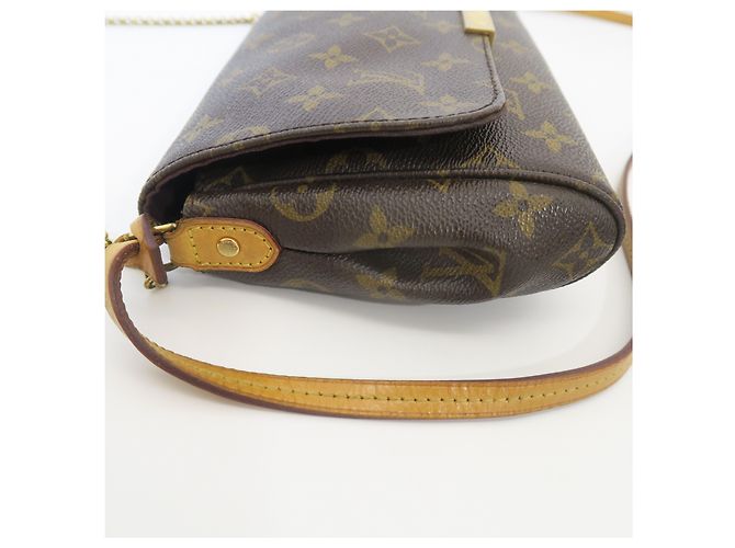 Louis Vuitton Borsa a tracolla Monogram Favorite MM - vista 9