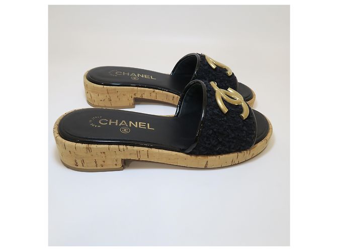 Pantofole Chanel in Tweed Oro - vista 10