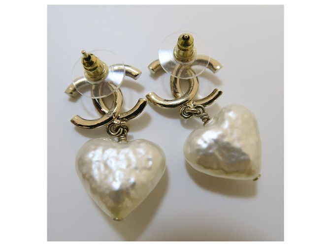 Chanel Orecchini Jenny con logo CC, cuore e perla a goccia - vista 6
