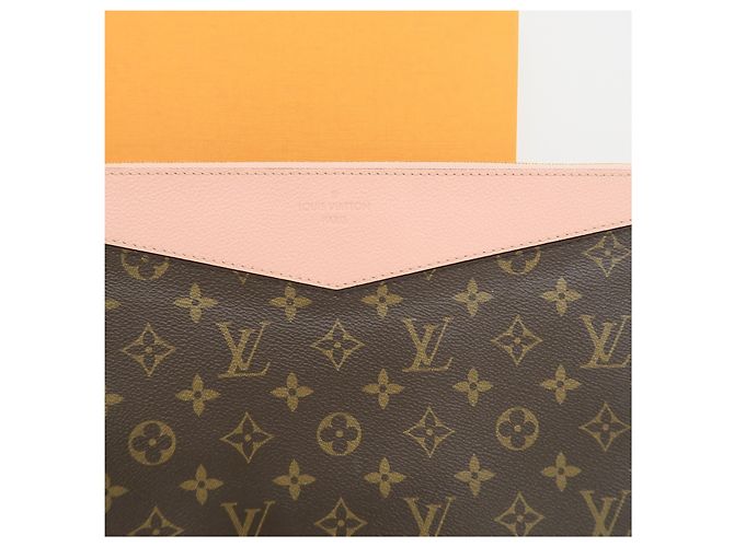 Louis Vuitton Pouch Daily Clutch in Monogram Canvas - vista 2
