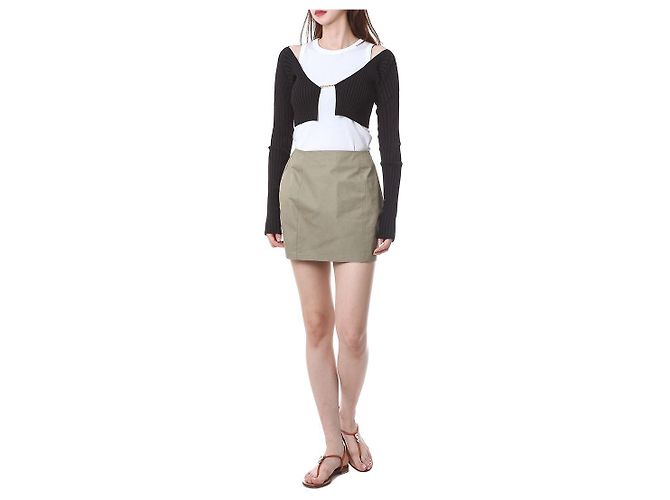 Jacquemus Gerippte Crop-Cardigan mit Mikro-Gold-Logo - Ansicht 2