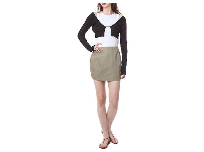 Jacquemus Gerippte Crop-Cardigan mit Mikro-Gold-Logo - Ansicht 6