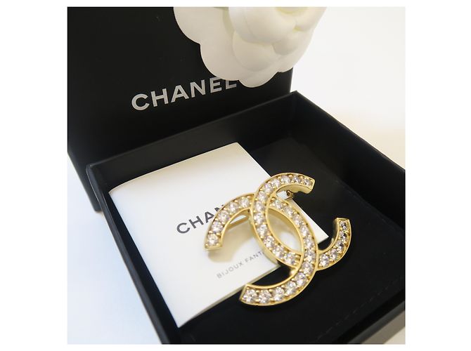 Chanel Spilla in cristallo con logo CC dorato - vista 9