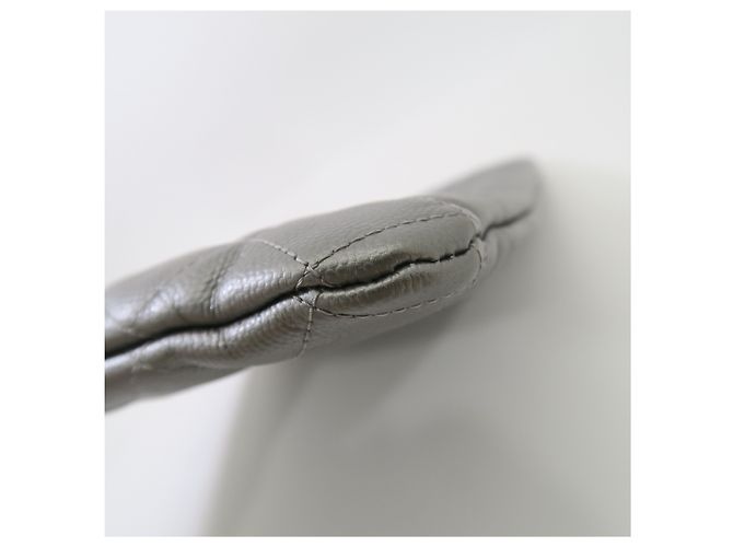 Chanel Caviar Silver Boy Clutch Large Series - vista 7